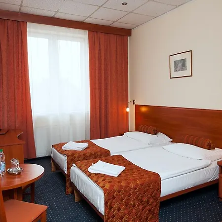 Otel Arkadia 3*
